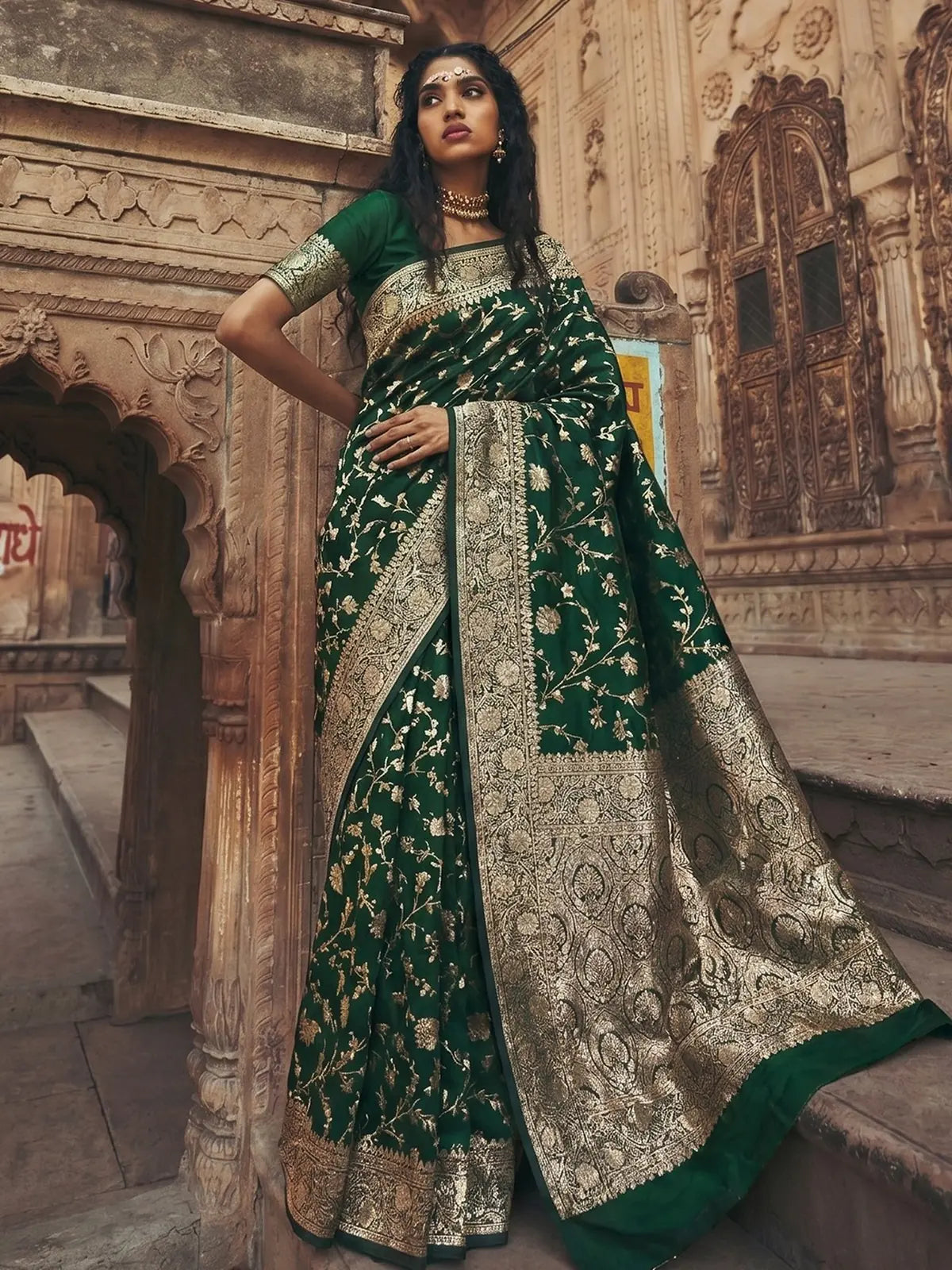 Tarani Surekha premium green Art Silk saree with rich zari weaving front view for wedding and festive wear