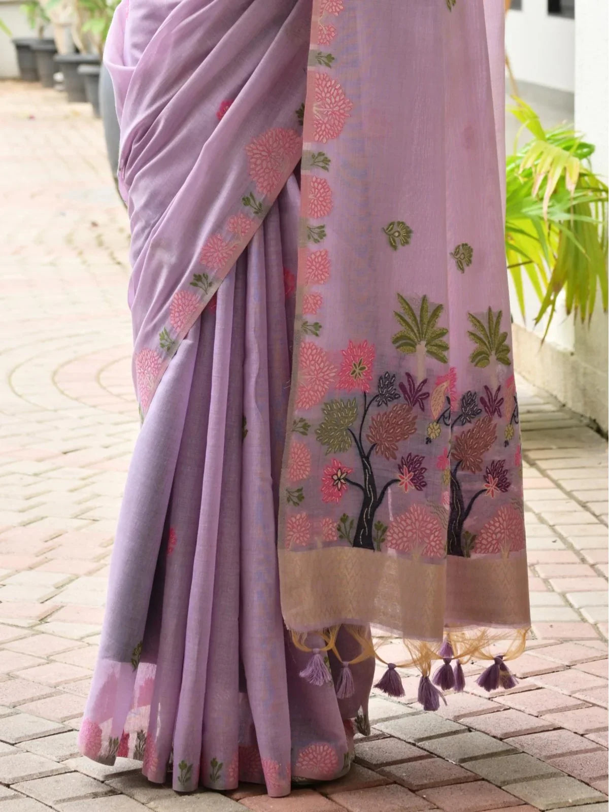 Tarani siddhita Designer Georgette saree close up view for festive party and wedding wear