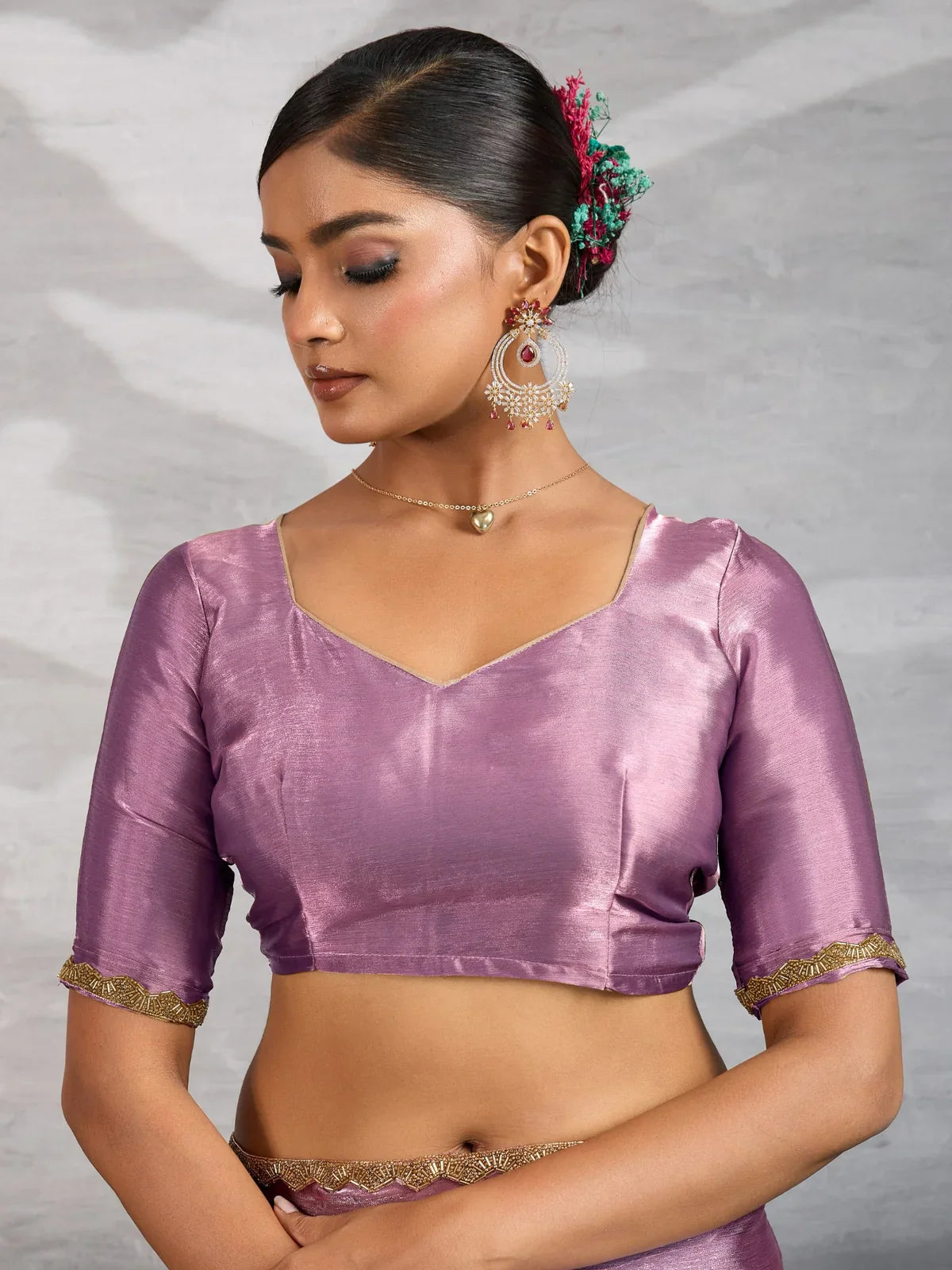 Tarani lavender chiffon saree blouse closeup with lace sleeve detailing