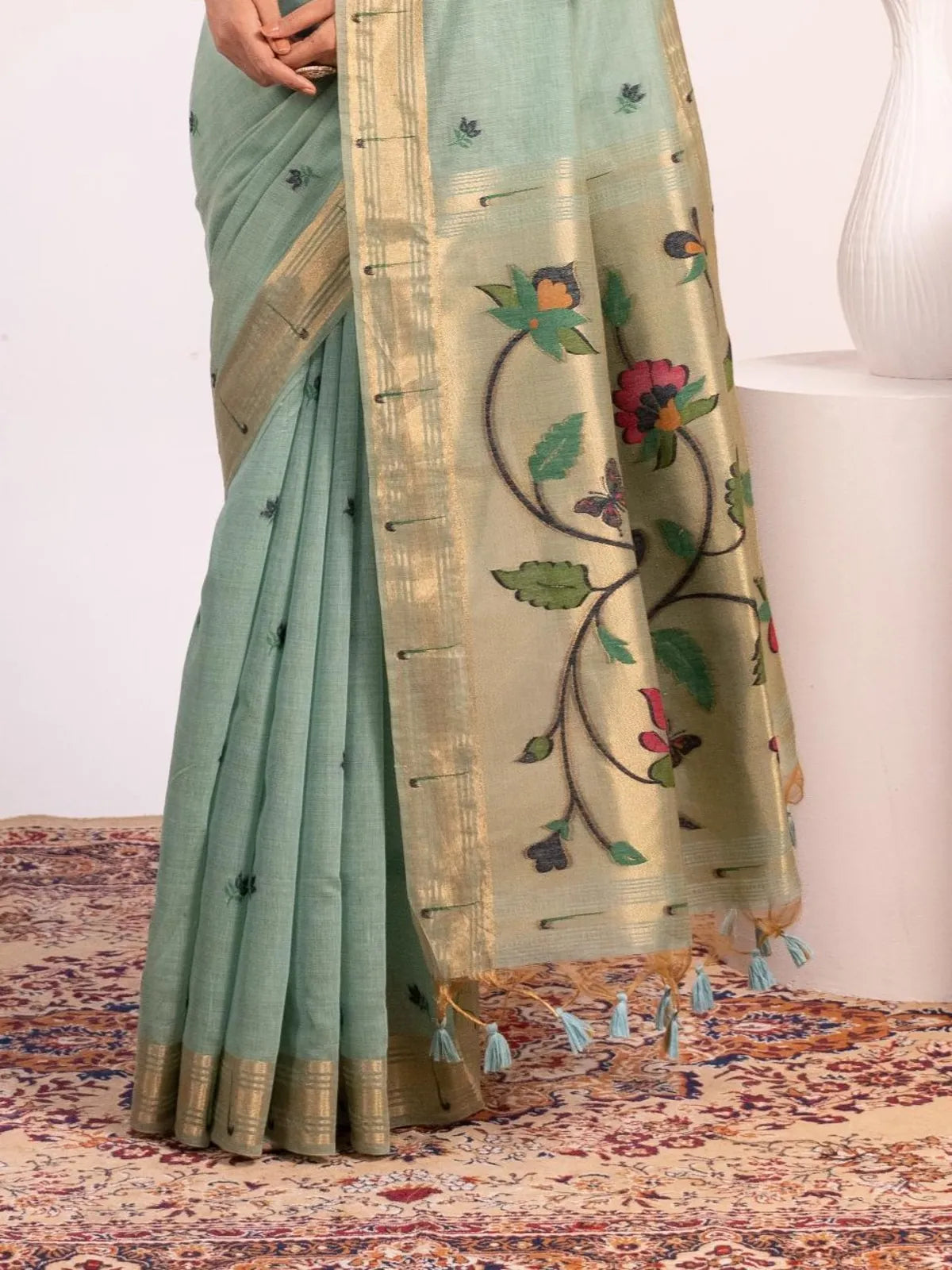 Tarani green paithani saree pallu view with resham floral work and classic finishing