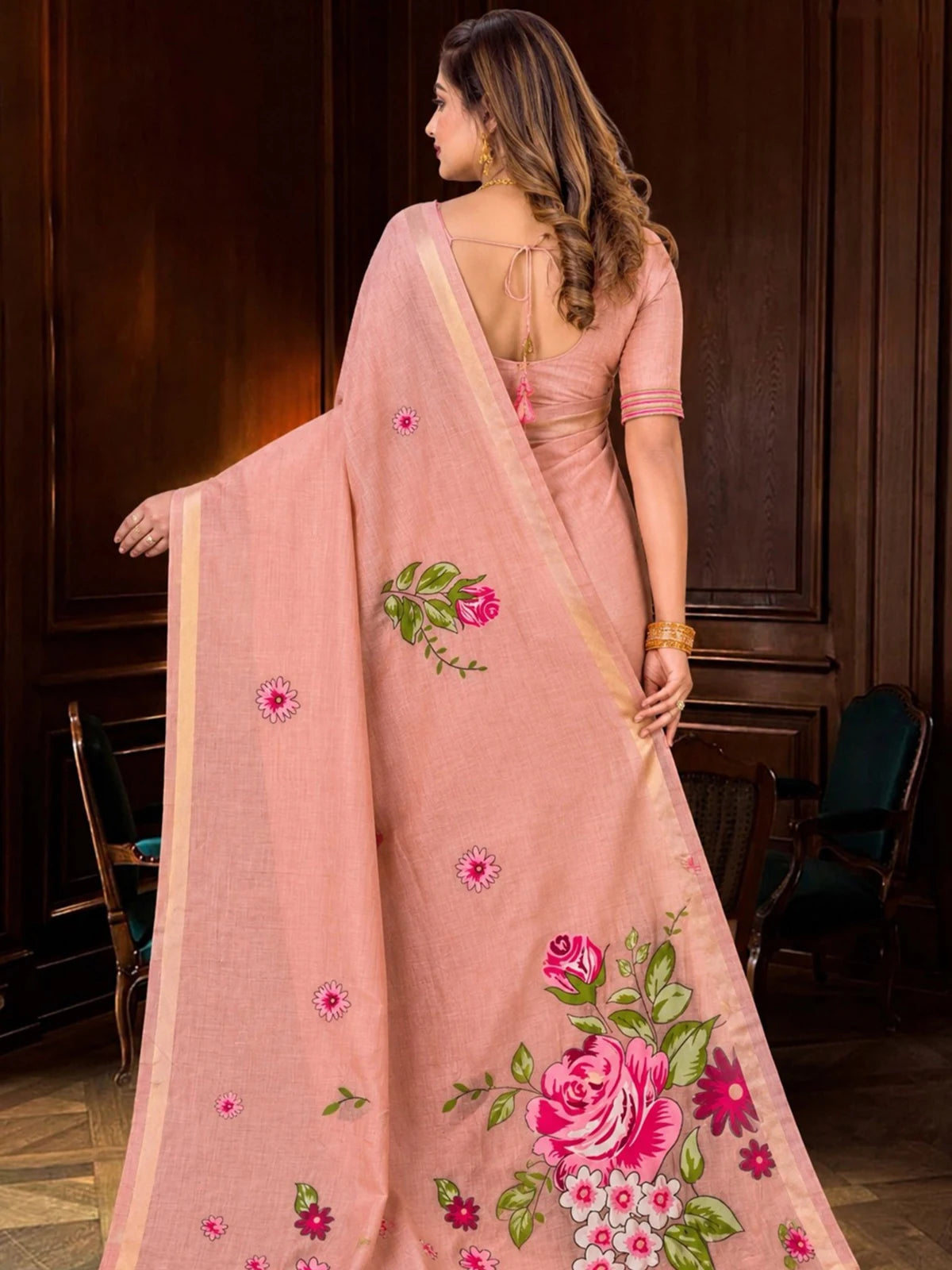 Tarani peach cotton saree back-view Afreen