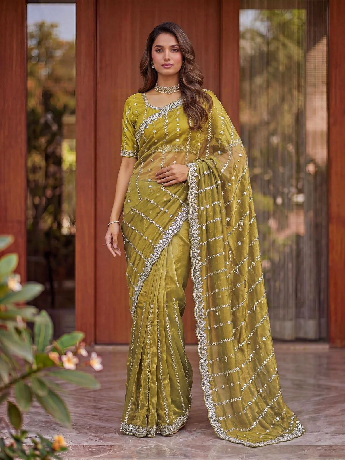 Tarani Shaila olive green Fandy Satin saree pallu border embroidery detail view
