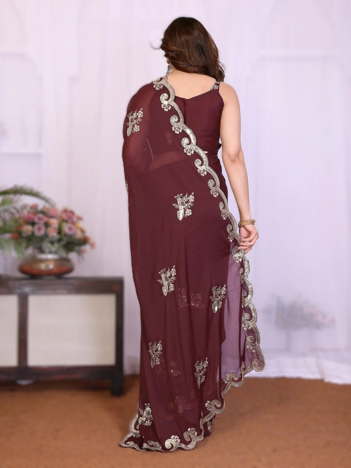 Tarani vijayalita Maroon Georgette saree drape detail view for festive party and wedding wear