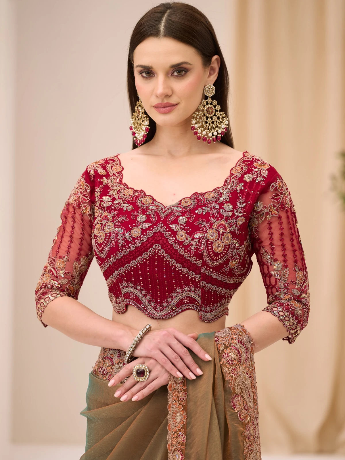 Tarani Sohamika embroidered georgette work blouse close view with saree border detailing