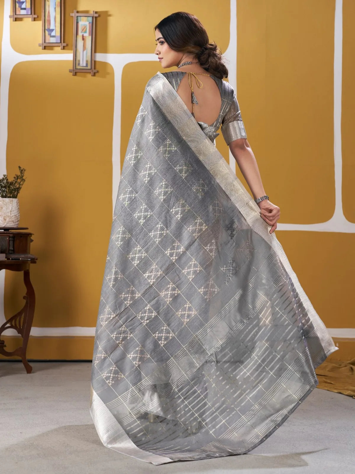 Tarani grey soft linan cotton silk saree elegant back view with zari pattern Ranjika