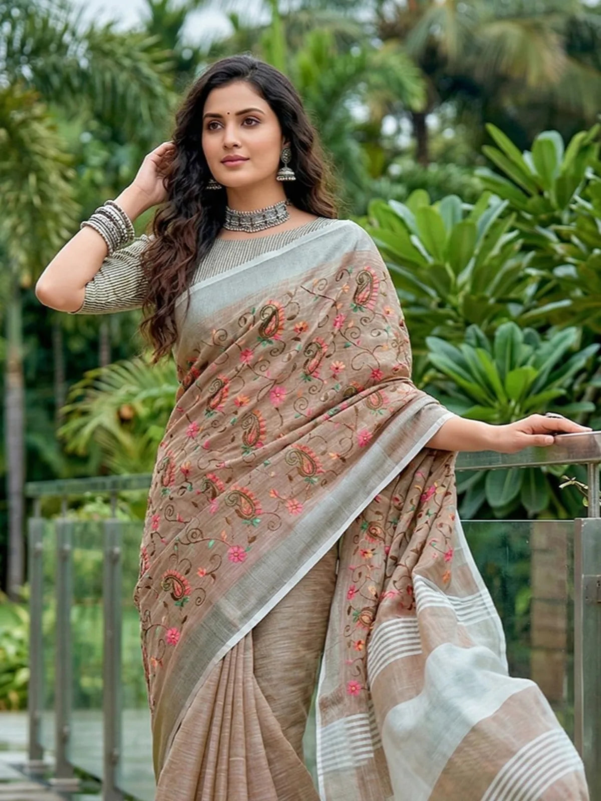 Tarani beige linen saree upper body embroidery detail view