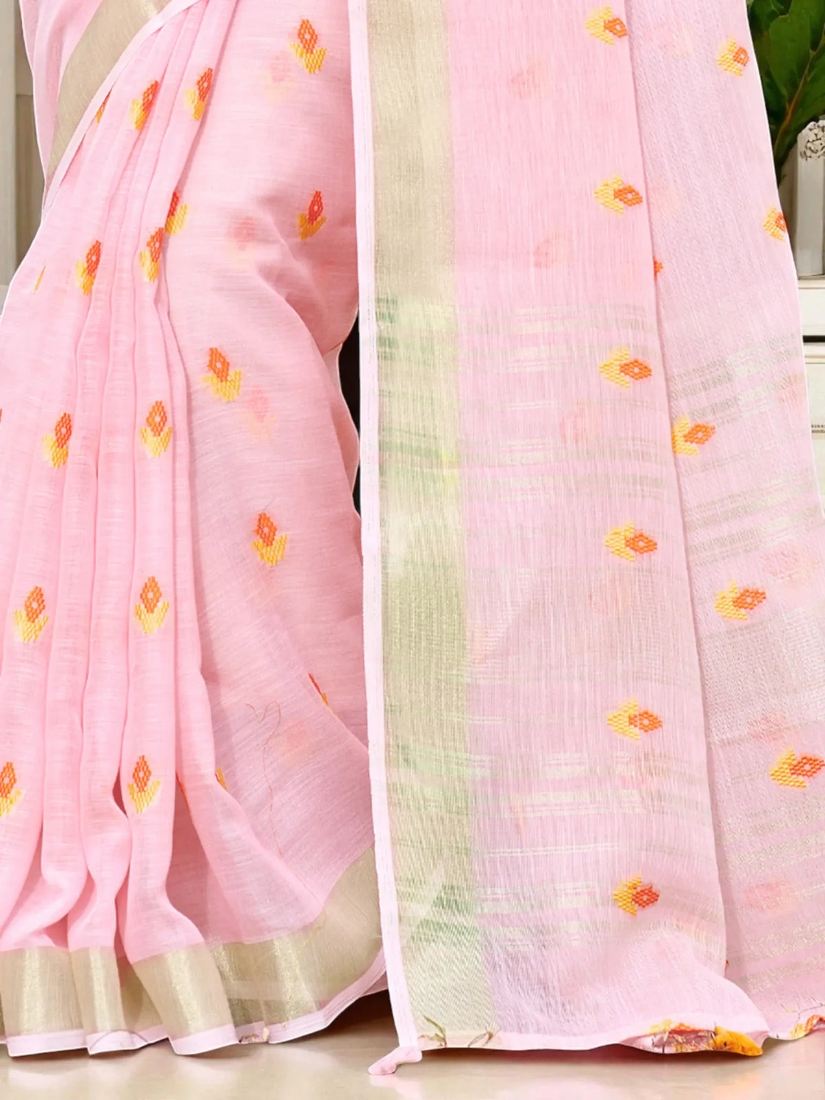 Anandi Linen Saree - TARANI