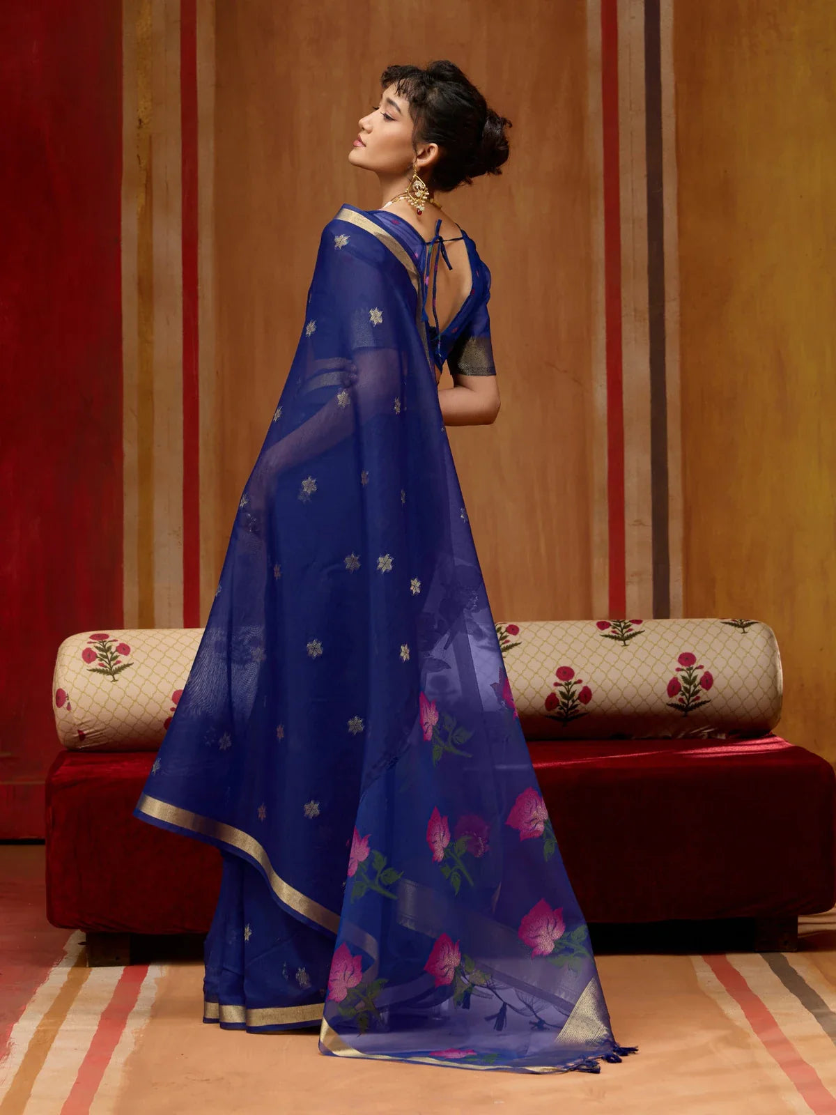 Tarani saanjika Blue Cotton saree drape detail view for festive party and wedding wear