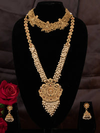 Alaknanda Necklace Set