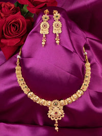 Nidravika Necklace Set