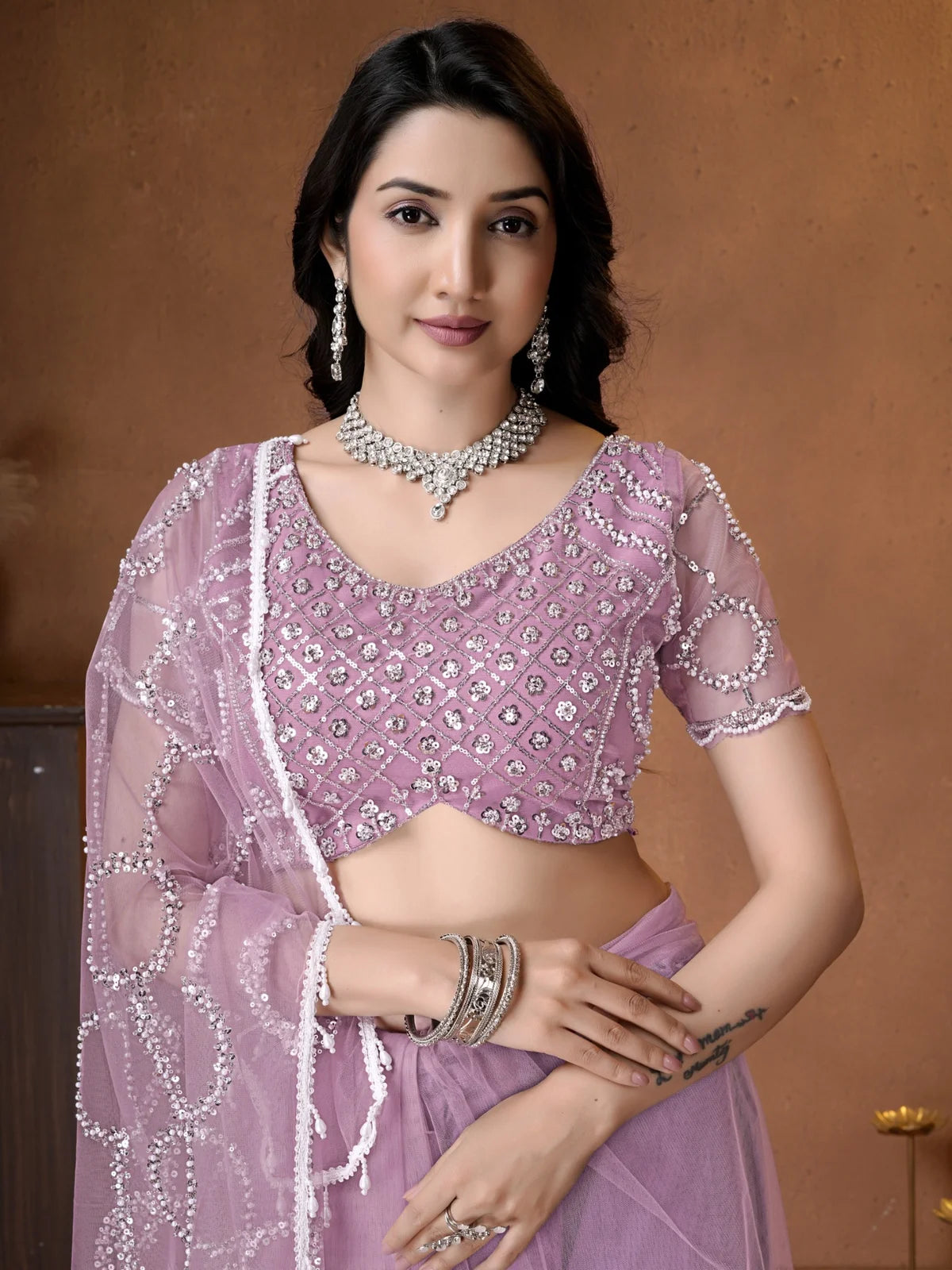 Tarani lavender net saree upper body embroidery blouse view