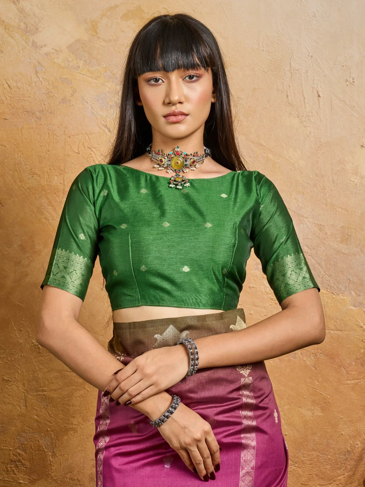 Tarani pink handloom weaving paper silk saree upper body view with matching blouse – Anjita edition