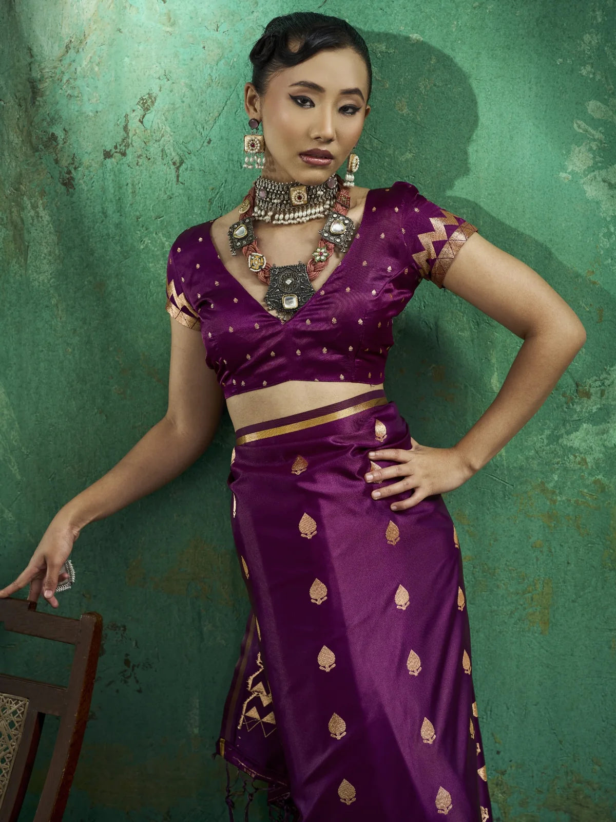 Tarani purple pure satin handloom saree upper body view with blouse