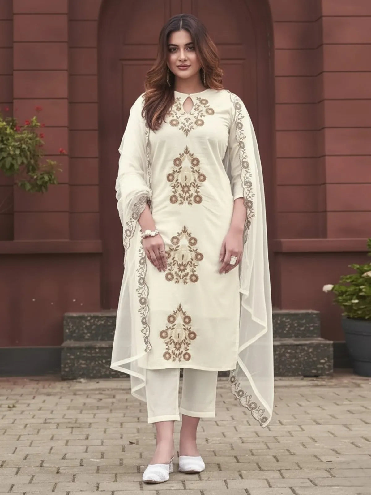 Tarani off white rayon dress with embroidery and pant dupatta set, front view