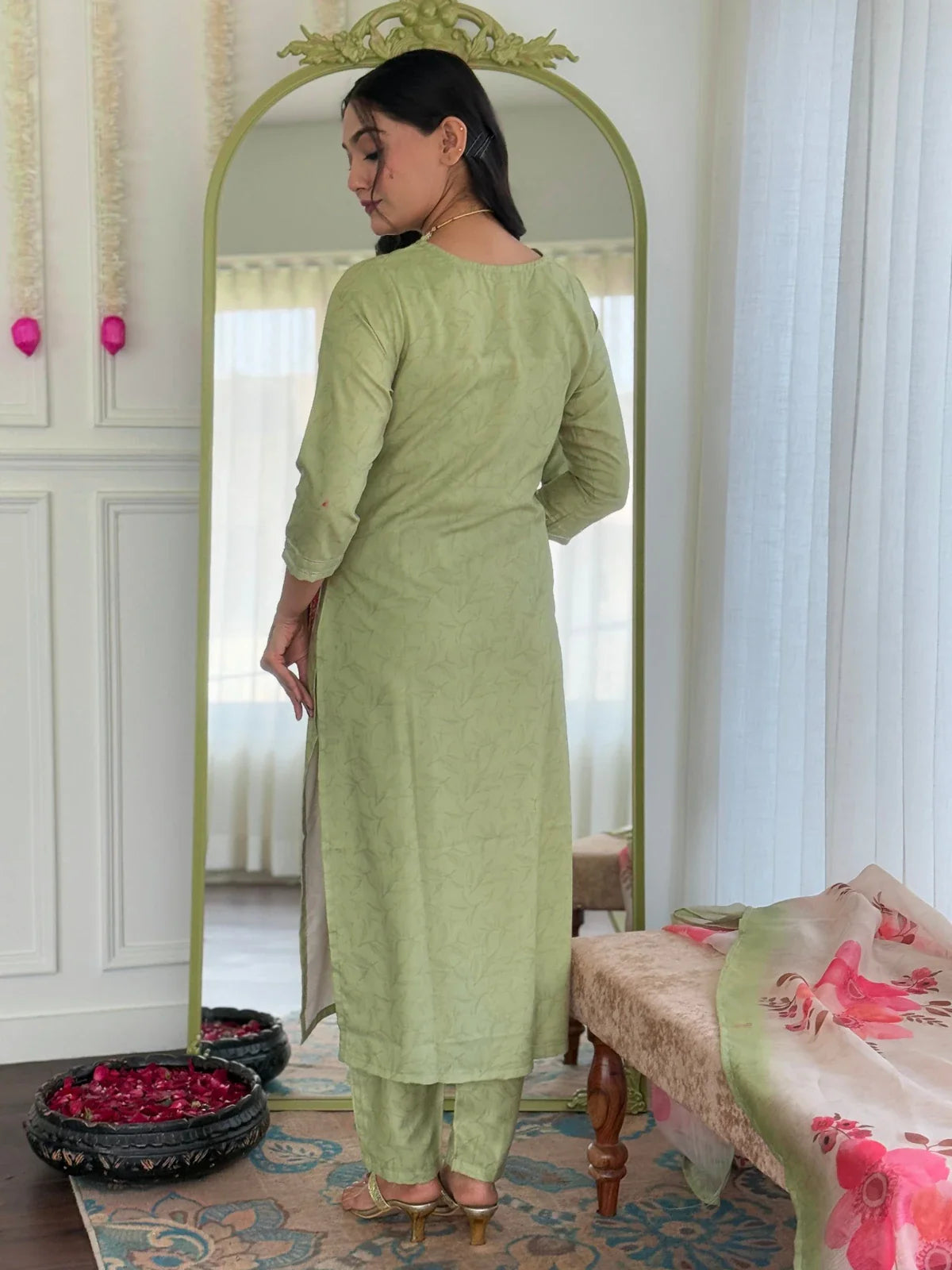 Tarani pista rayon kurti full back view with stitched pants