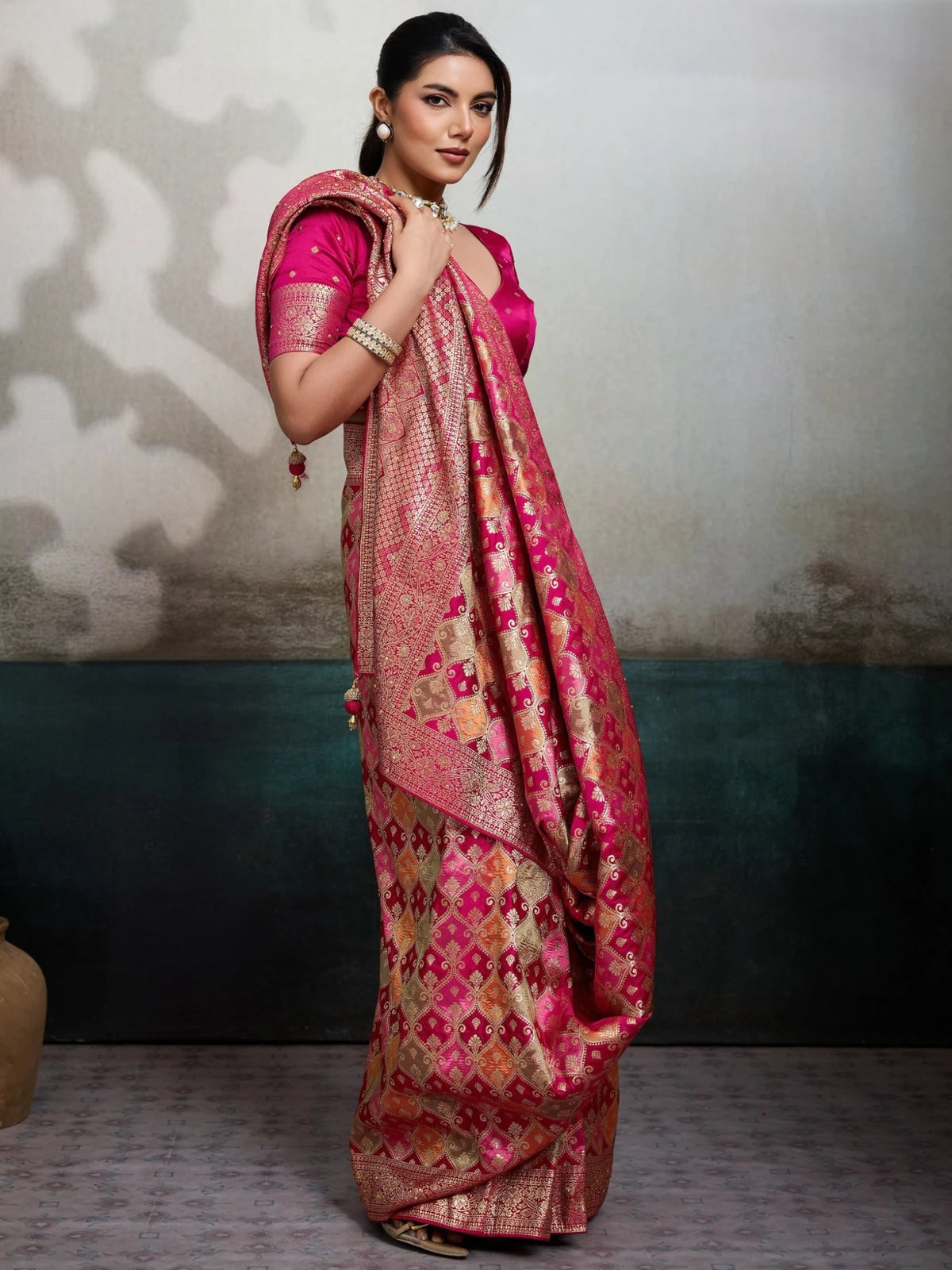Tarani pure satin jacquard magenta saree with tricolor Minakari weaving side-view view