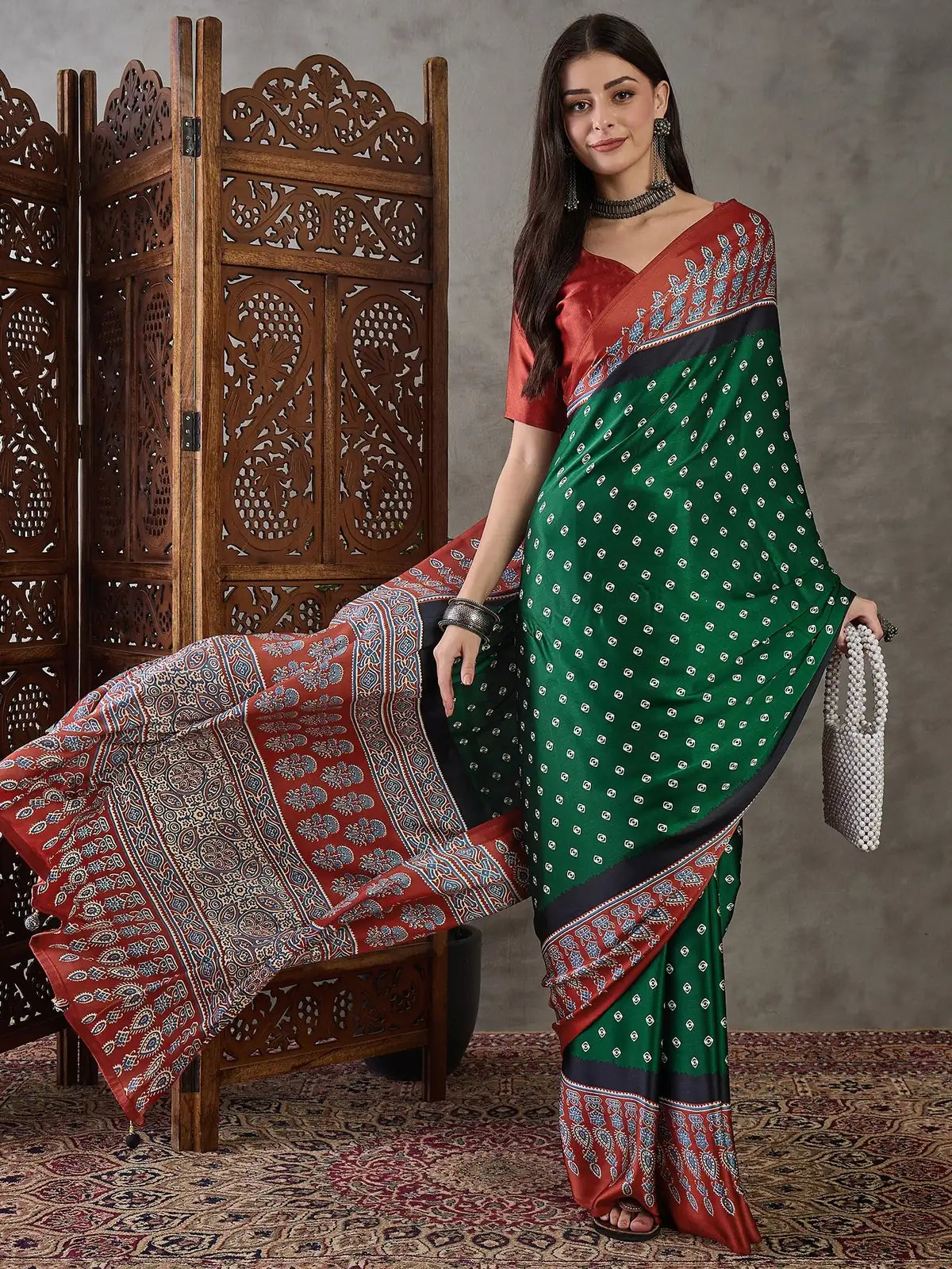 Tarani Apurva green printed semi modal satin saree front pose festival wear