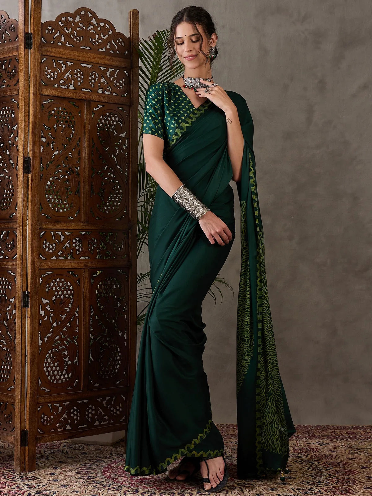 Tarani Sharayu green semi modal satin printed saree full view