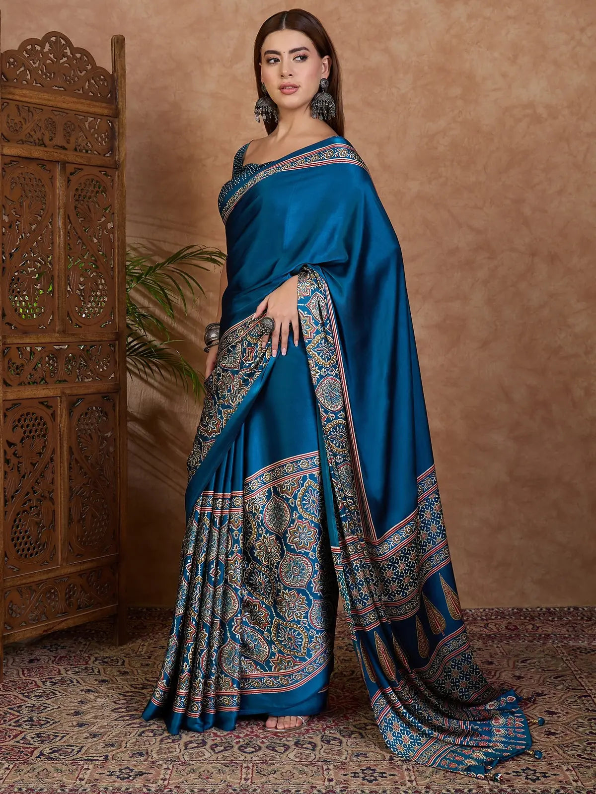 Tarani Fulrani teal party wear printed saree full length drape view