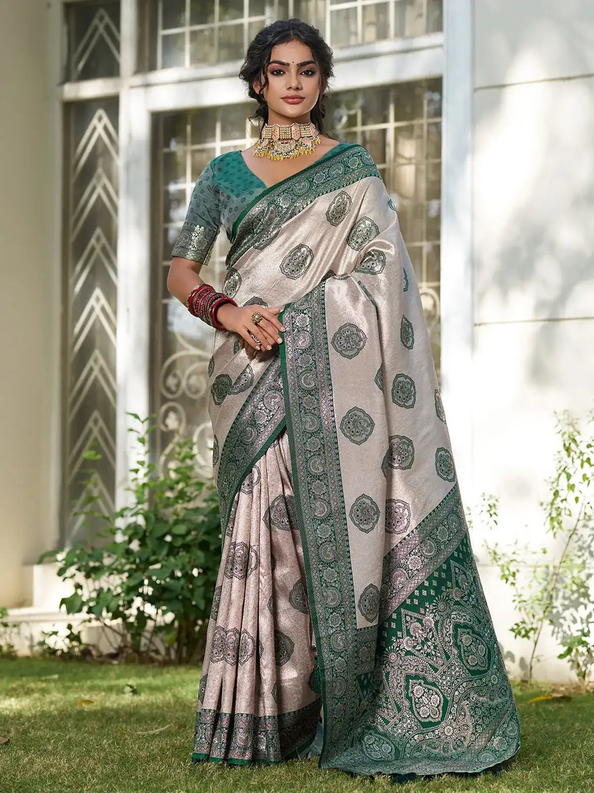 Tarani Gaurika green silk blend saree full view with woven border and elegant festive drape