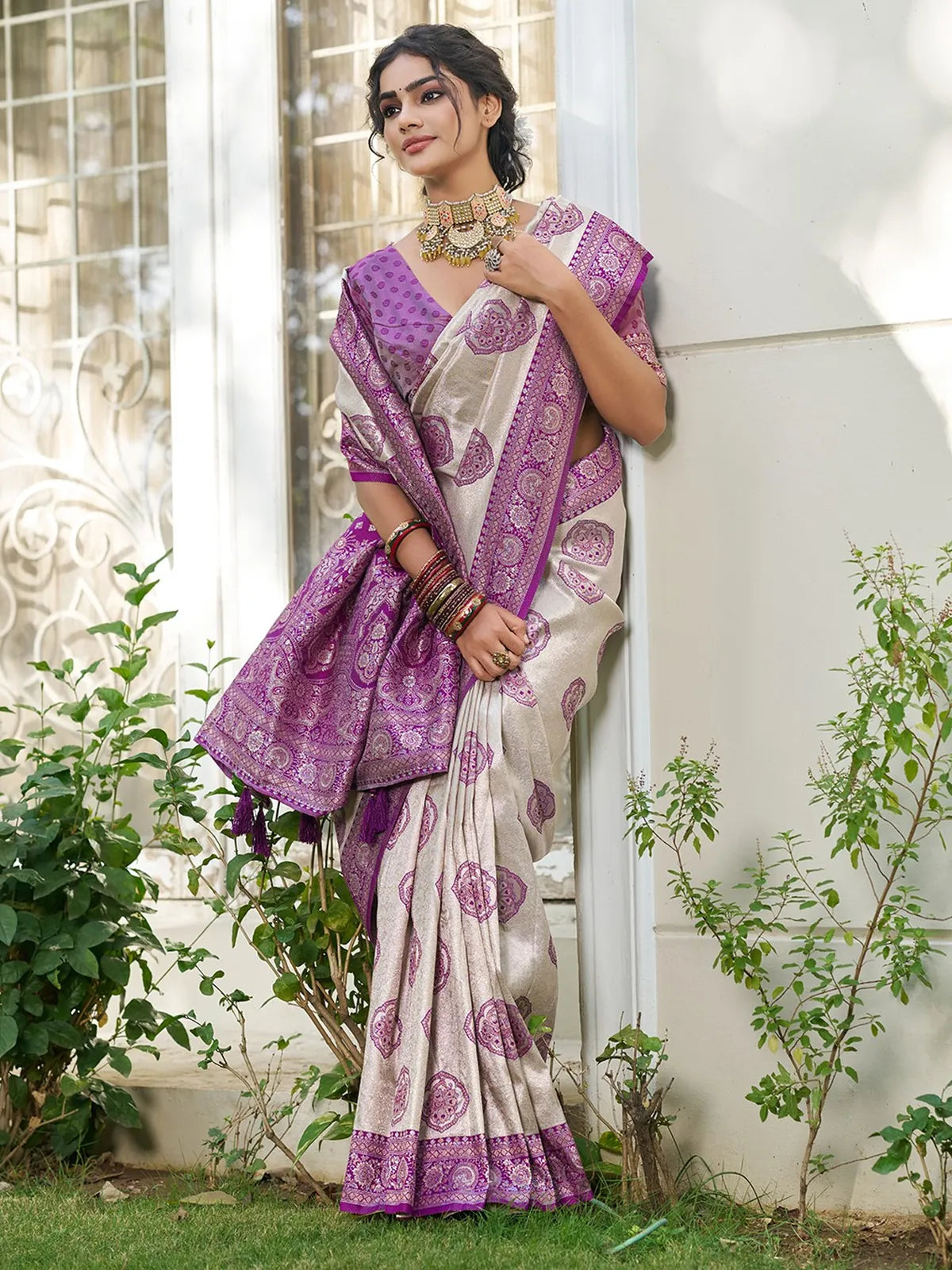Tarani Amodita purple silk blend saree front pose elegant drape