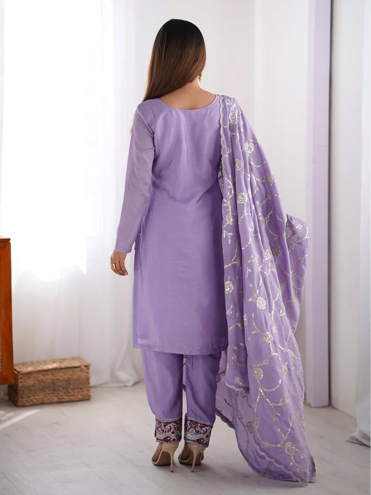 Tarani back view of lavender chinon silk kurti set with dupatta showing embroidery details