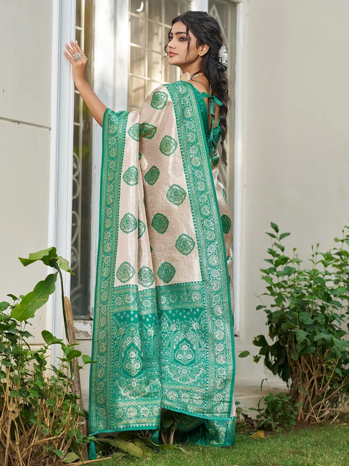 Tarani Pushpita Silk Blend Saree back view with graceful pallu and blouse tie design