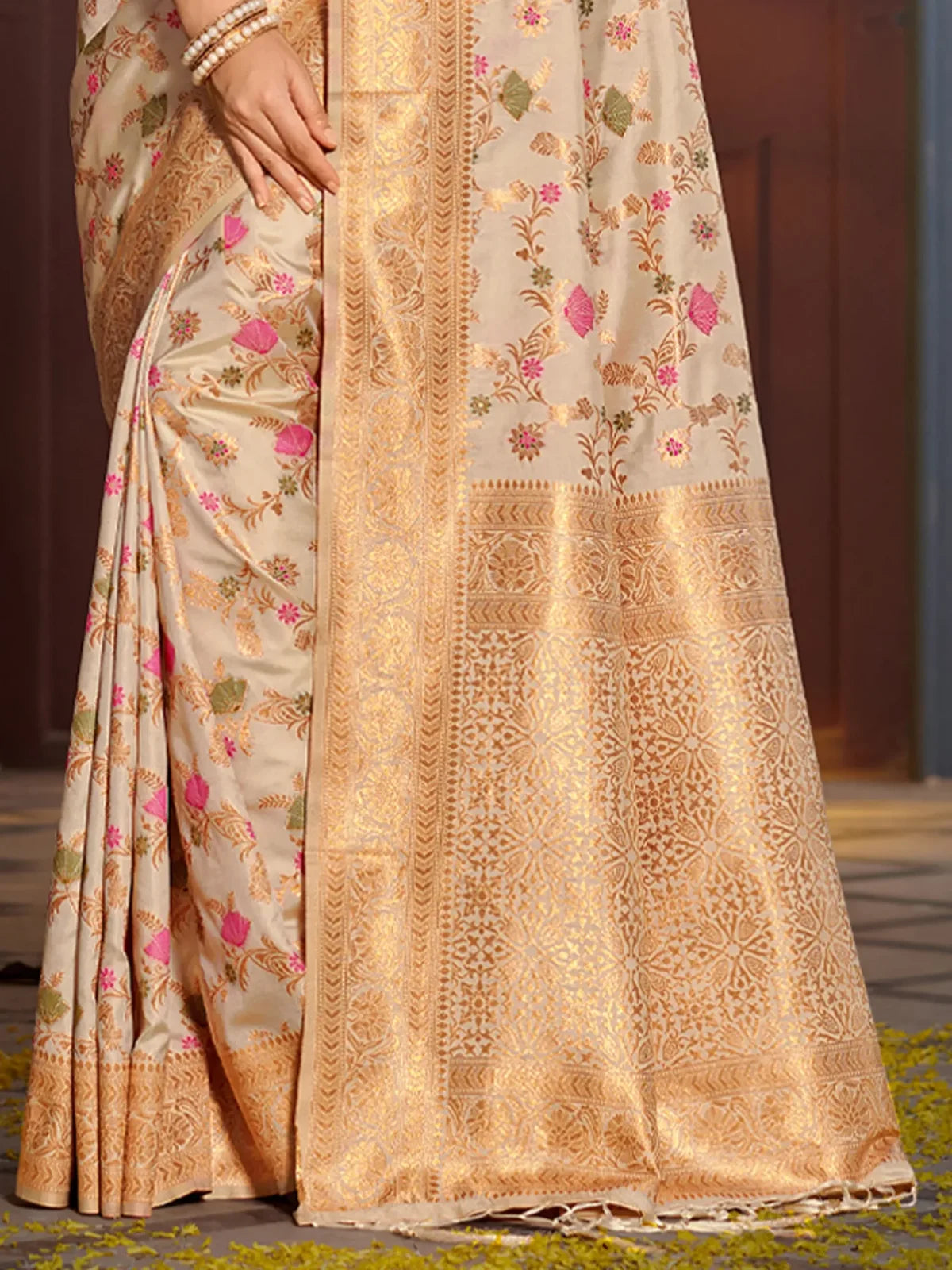 Kashmira Silk Saree - TARANI