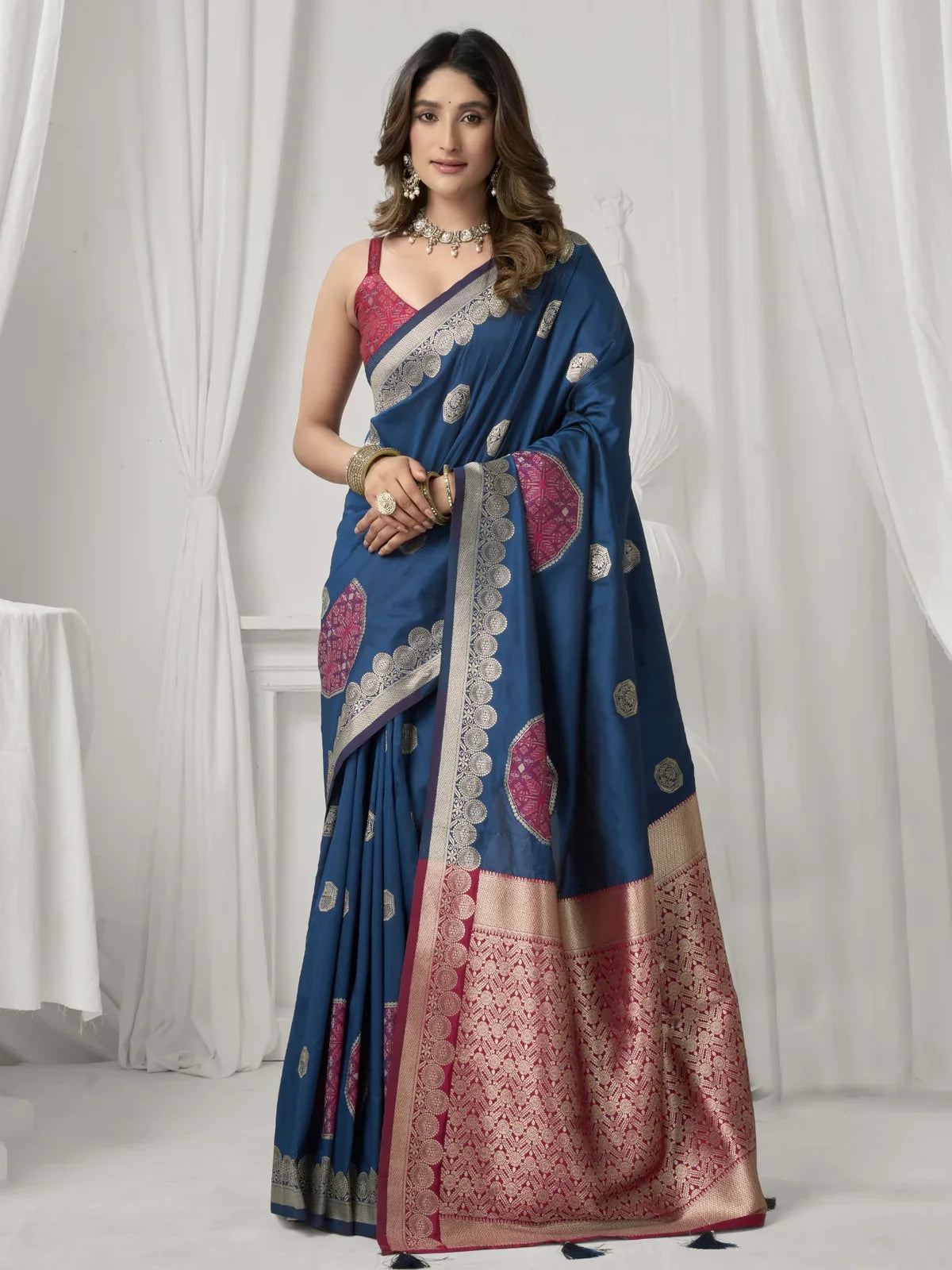 Tarani soft silk blue saree with zari border and blouse front view