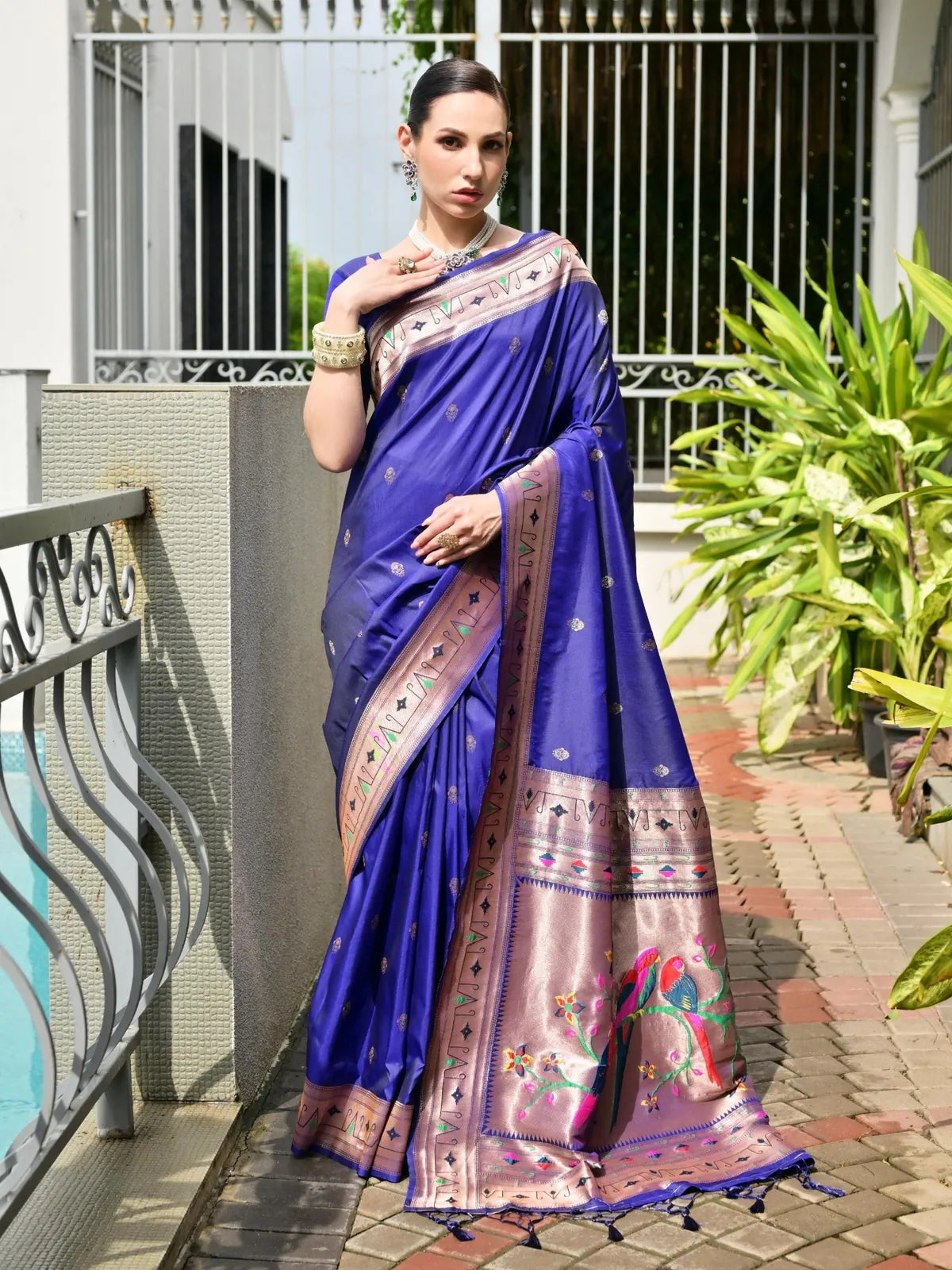 Tarani soft banarasi silk paithani saree with zari weave in royal blue – full view