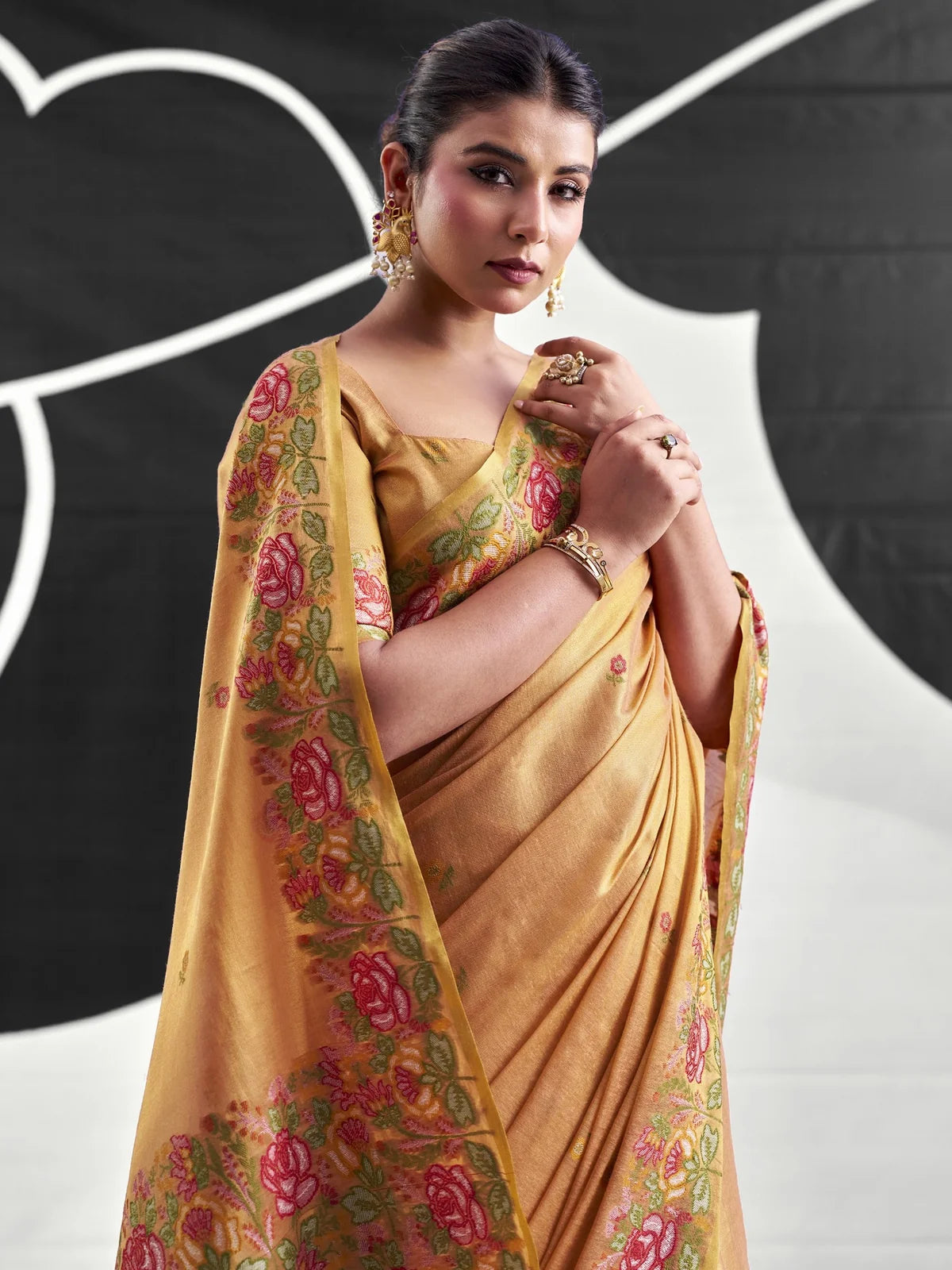 Tarani golden Tissue Silk saree upper-body-view with floral woven border