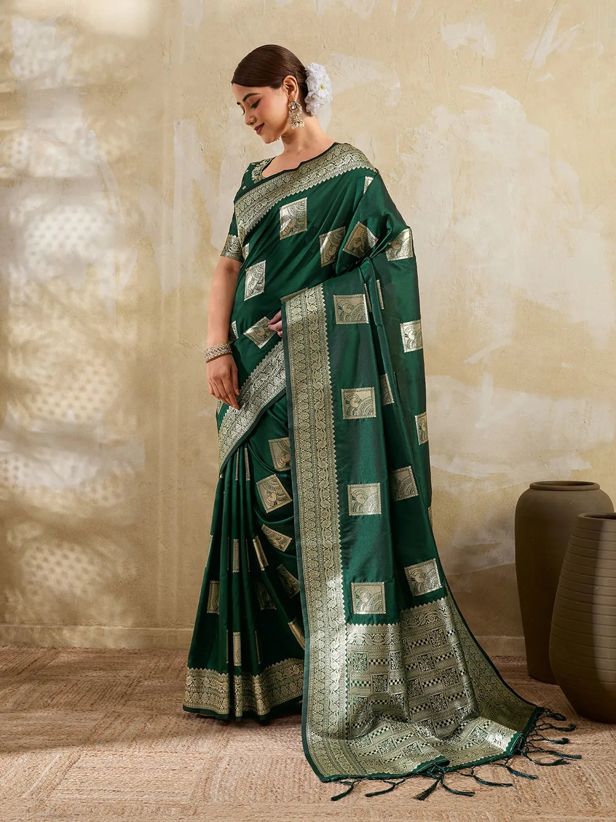 Tarani green silk blend zari work saree full view for festive and party wear