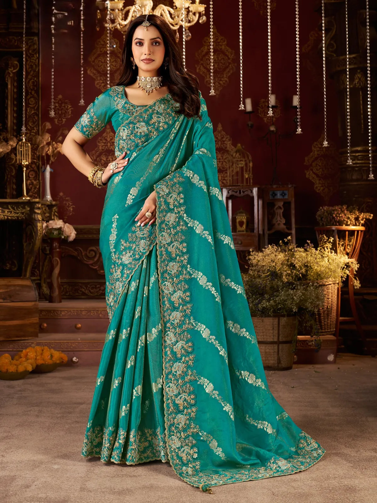 Tarani green silk saree with zari embroidery and heavy pallu latkan full view