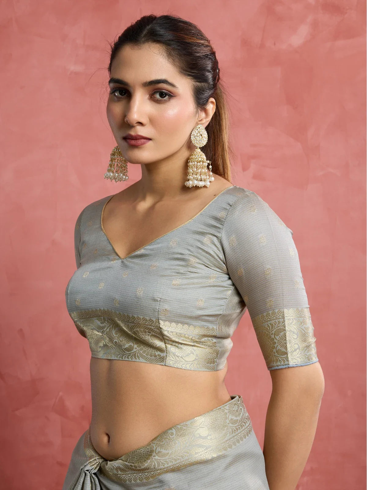 Tarani blouse closeup view of grey silk saree with golden sleeve patta