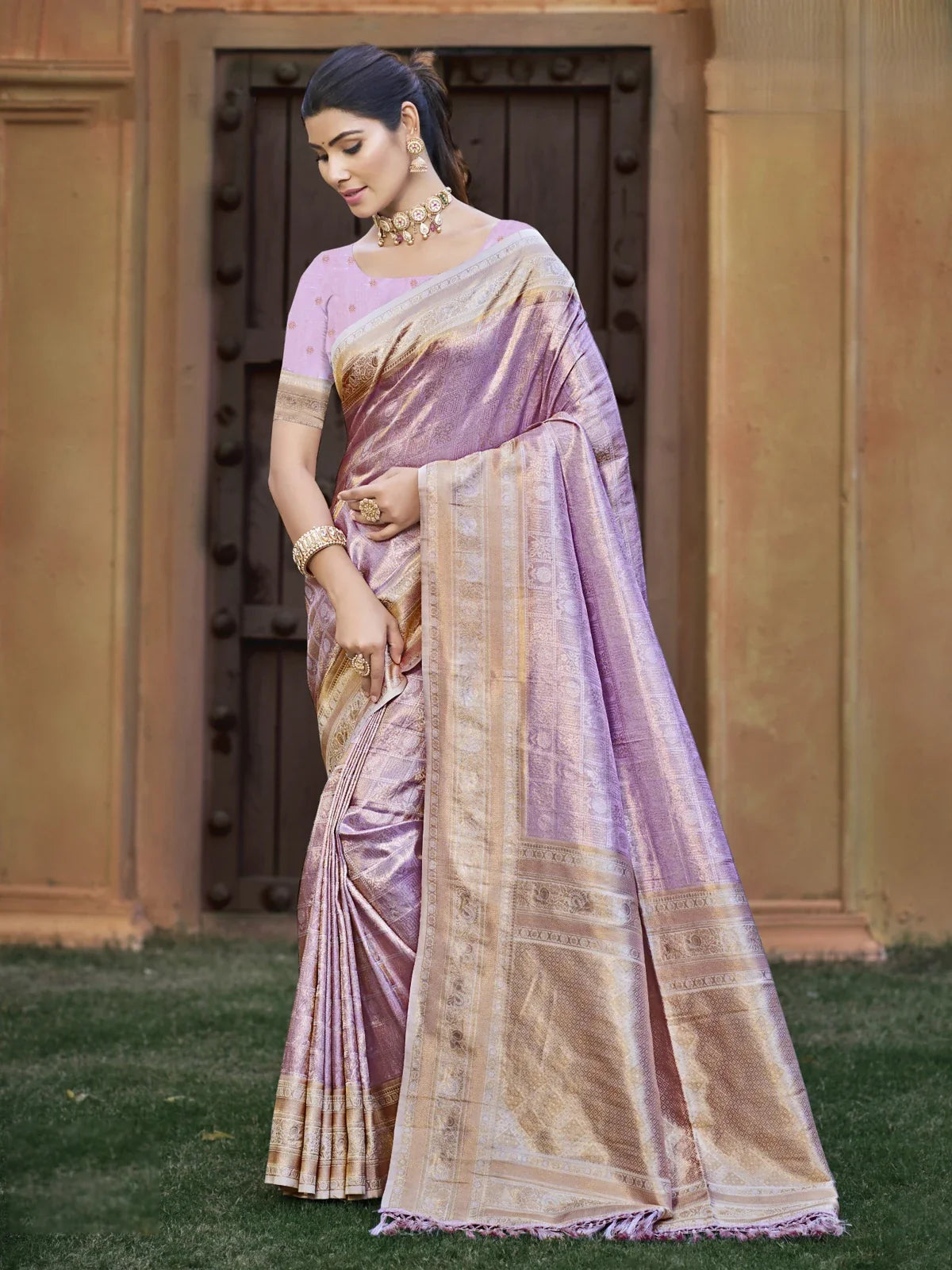 Tarani lavender kanjivaram silk saree full view with golden zari border and matching blouse