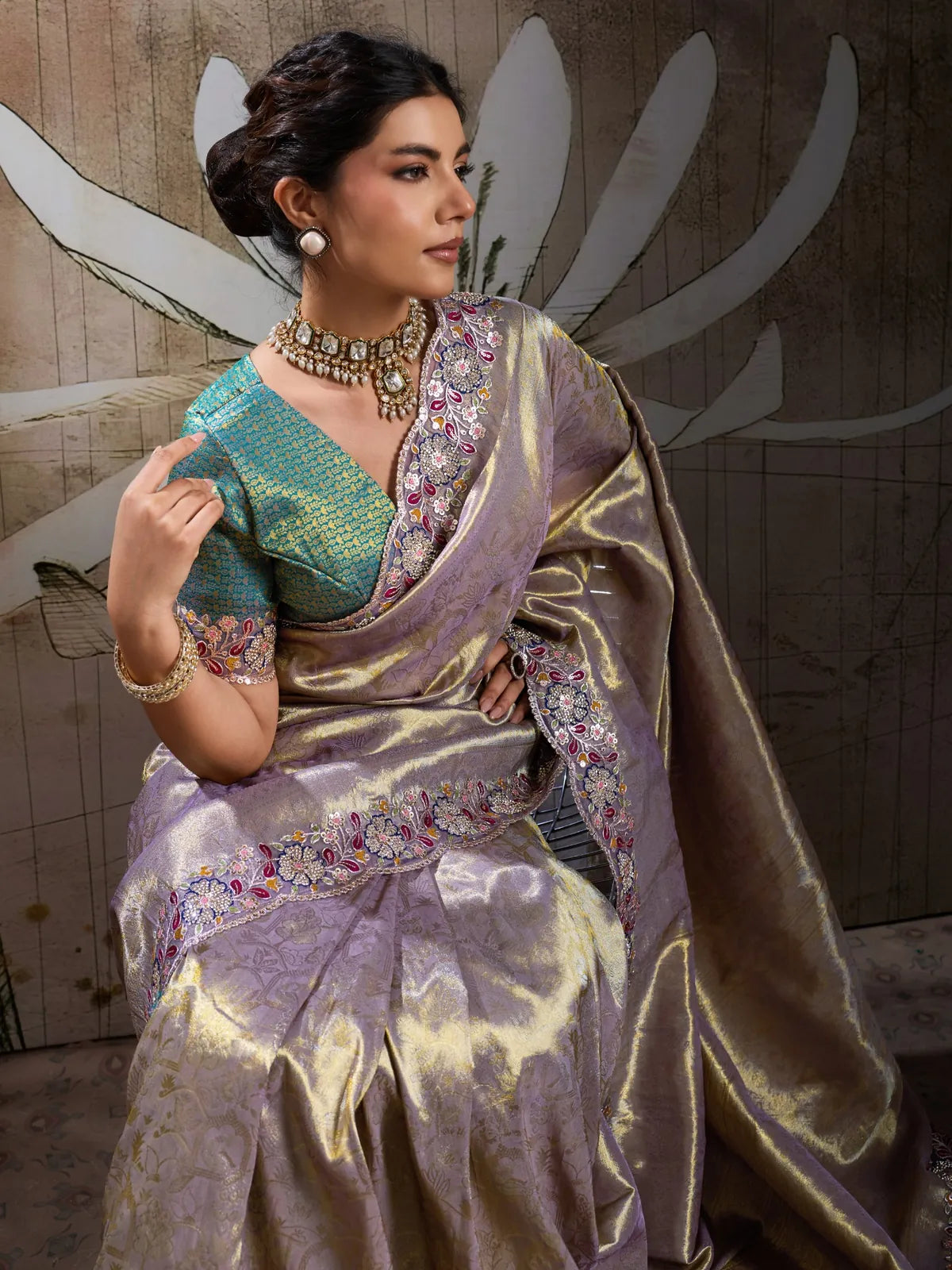 Tarani Banarasi jacquard silk saree in lavender with embroidered border upper-body-view