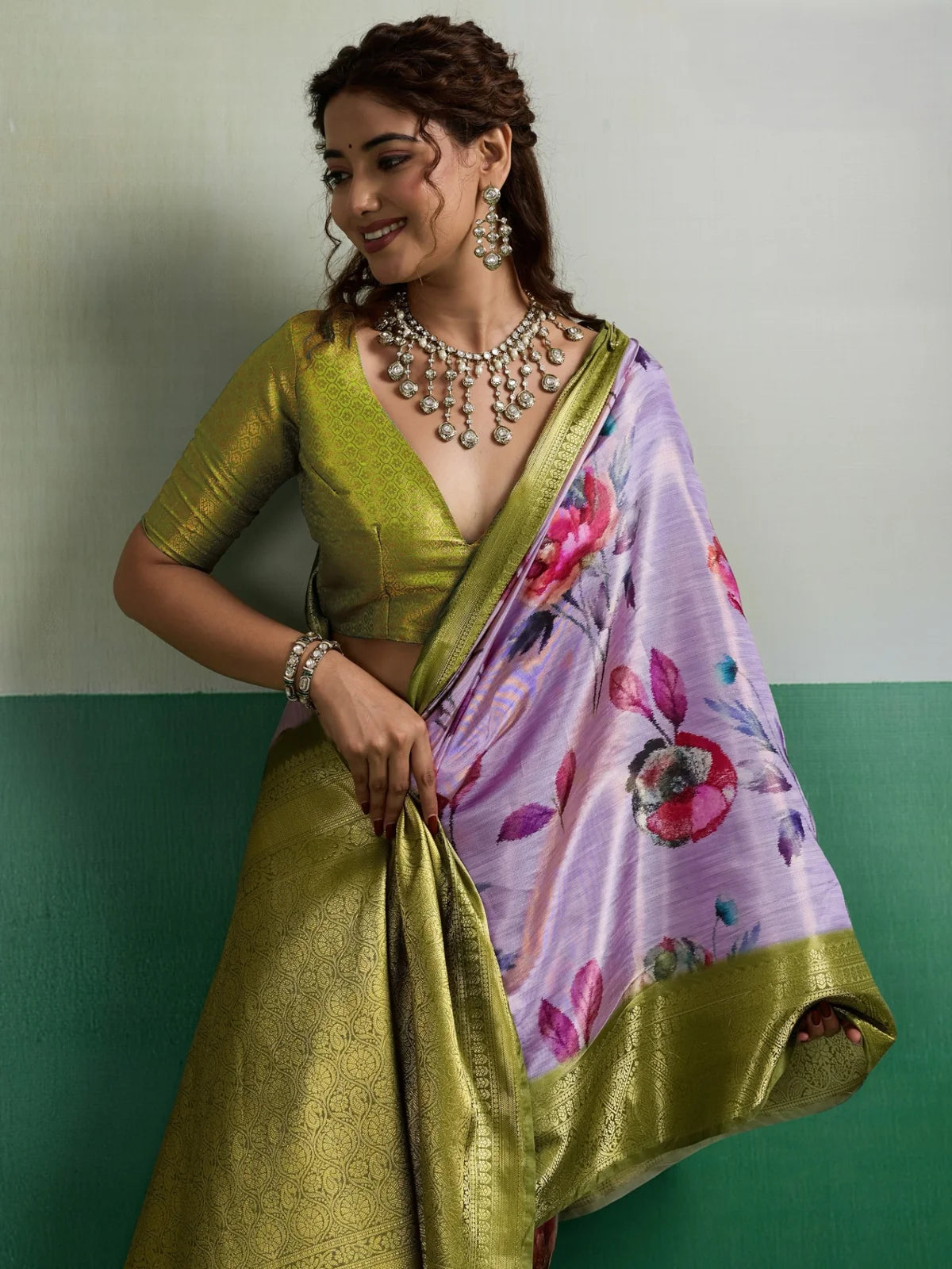 Tarani lavender Pure Kanjivaram tissue silk saree with floral digital print upper-body-view