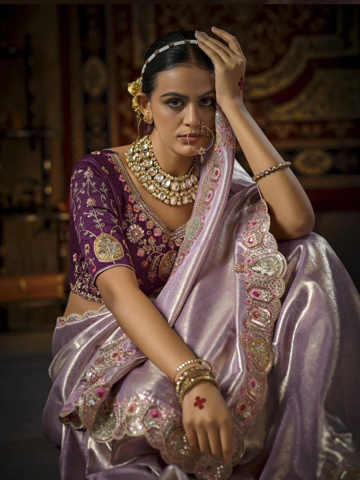 Tarani upper body view showing elegant pallu fall and detailed work on border and blouse