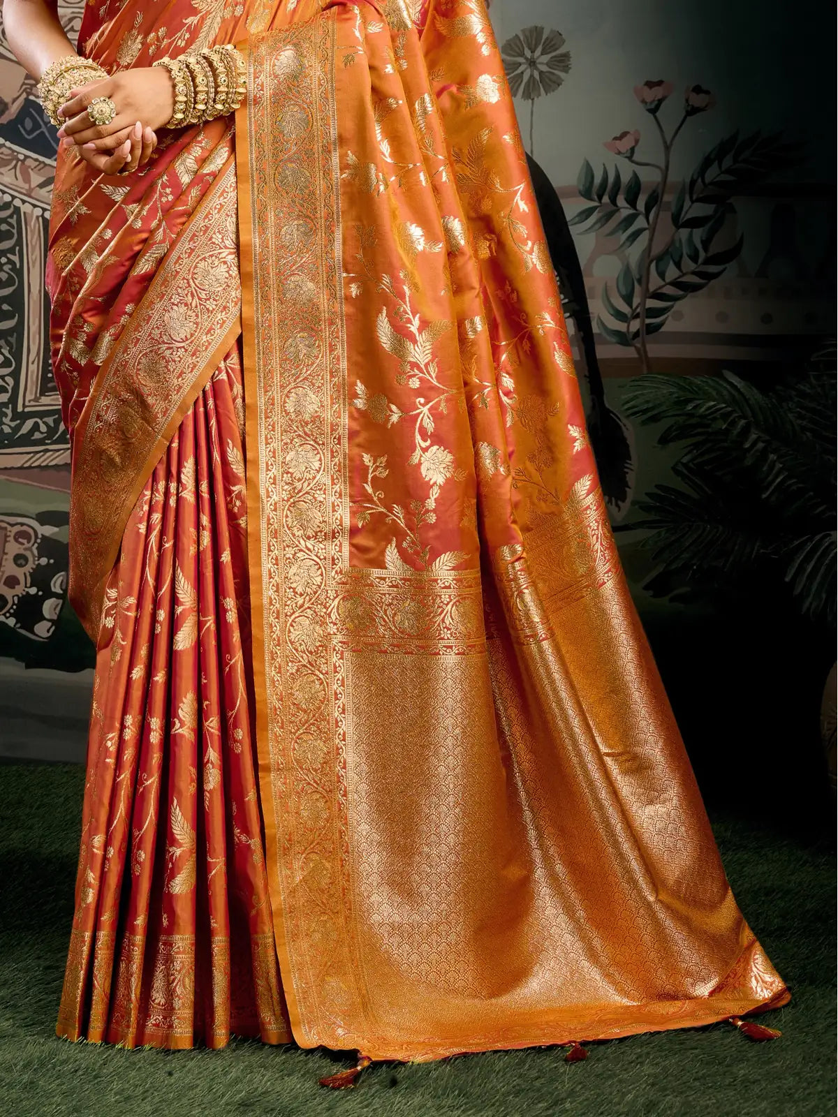 Tarani orange silk saree fabric closeup detailing