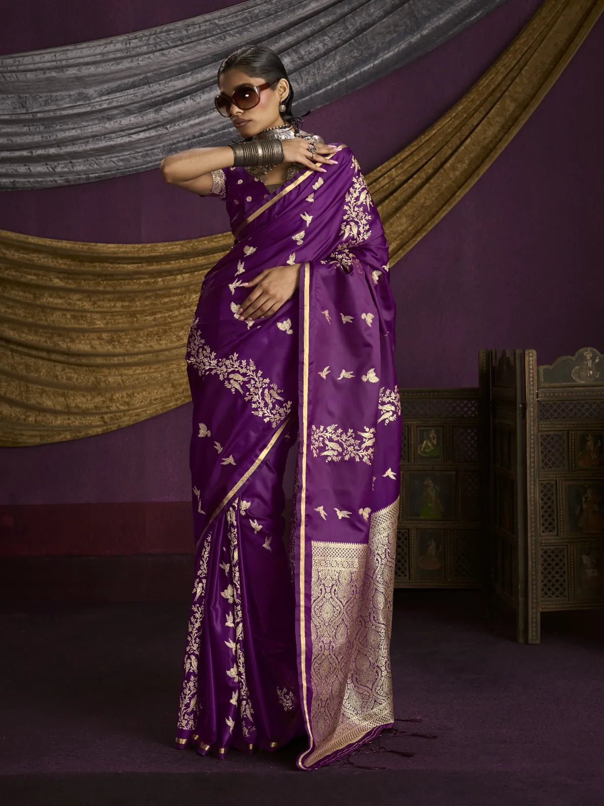 Tarani premium purple silk saree with handloom design in full view