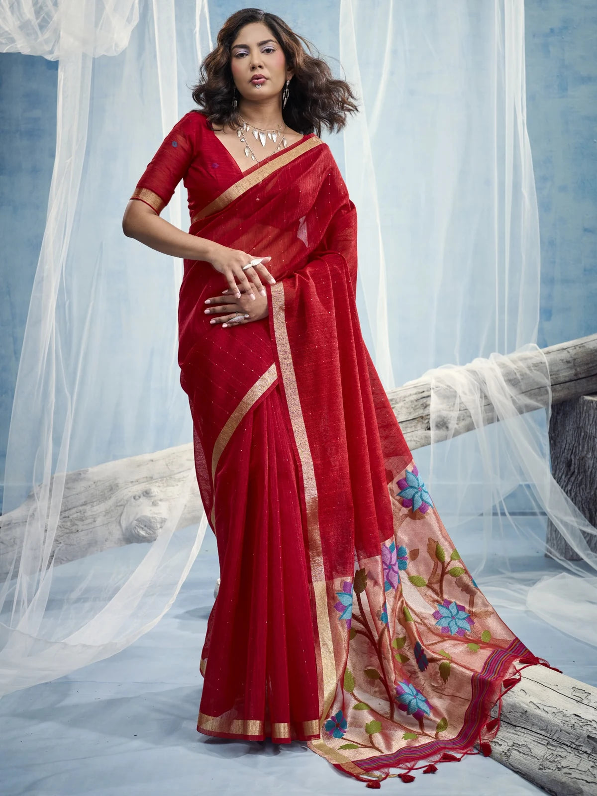 Tarani Rakshita pure Munga silk red saree full view with weaving border and tissue pallu for festive and wedding wear