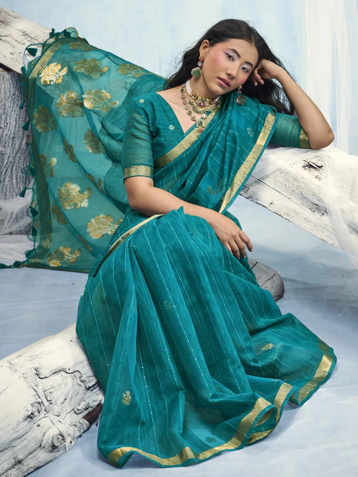 Tarani pure Munga Silk Handloom teal saree with organza pallu front-view