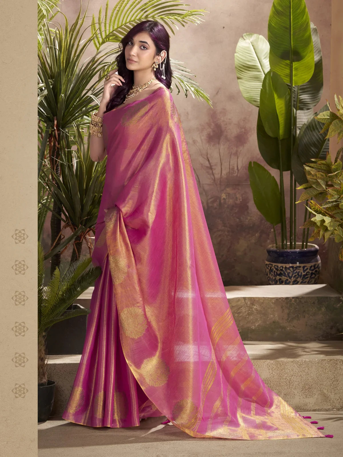 Tarani pink tissue silk saree rich golden woven pallu and border view