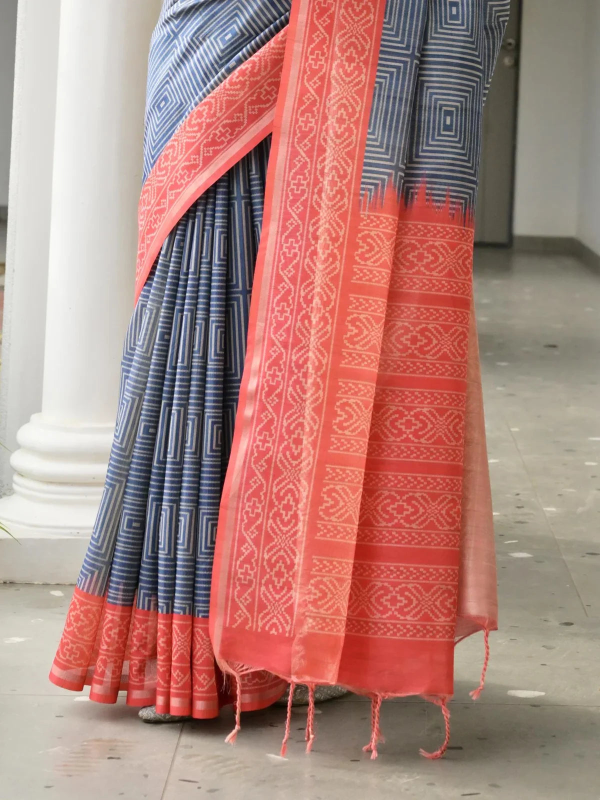 Tarani angarika Blue Tussar saree close up view for festive party and wedding wear