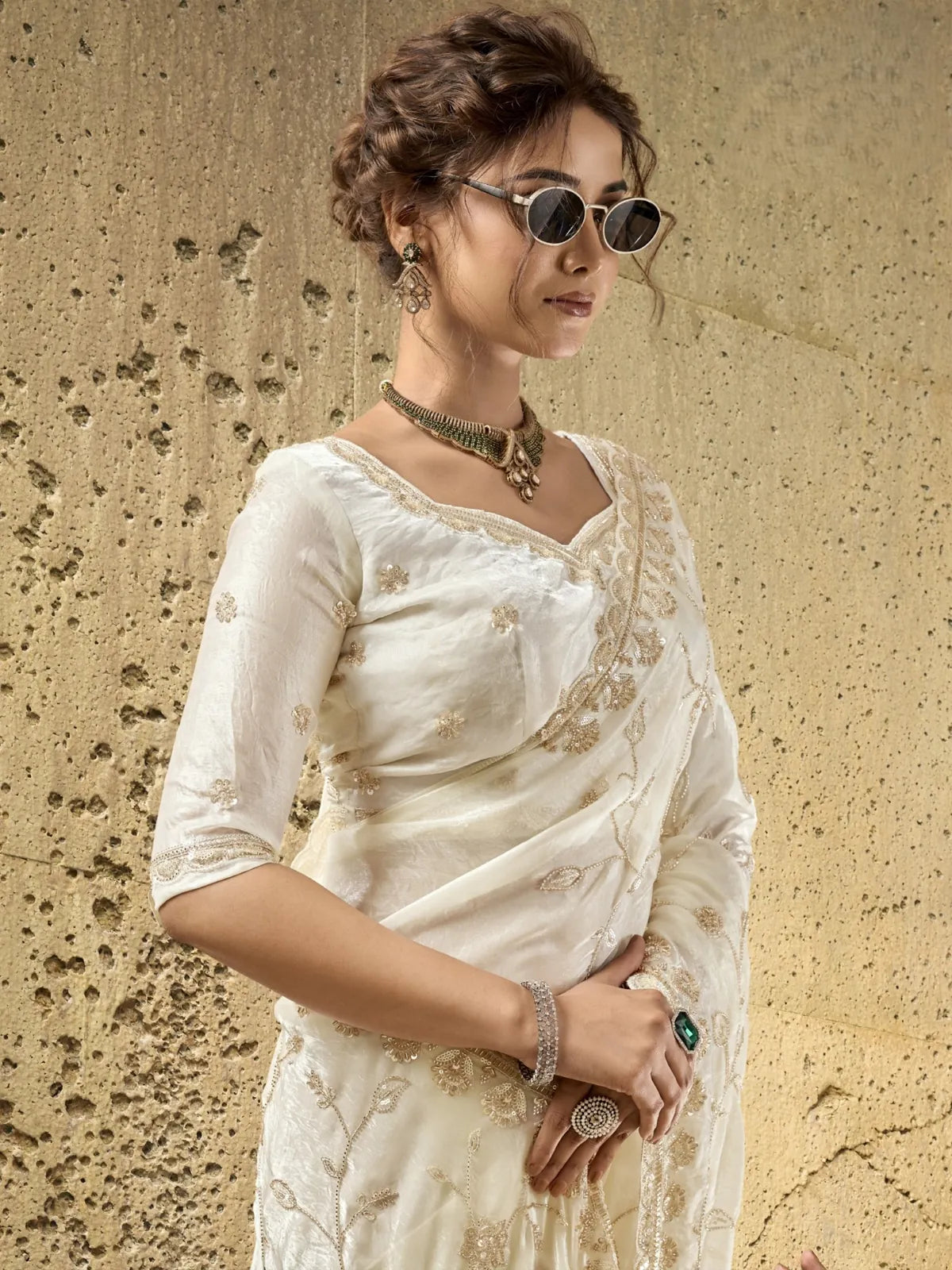 Tarani off white Velvet Satin saree with beads sequins pearl zari work upper body view