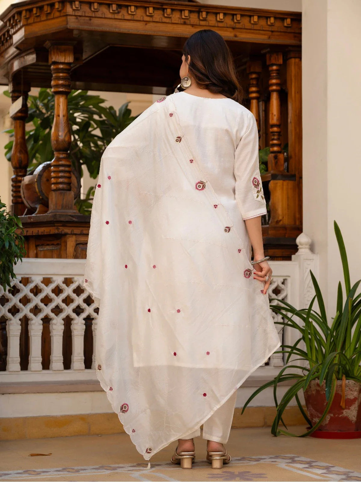 Tarani full back view of white silk embroidered dress with dupatta for festive occasions