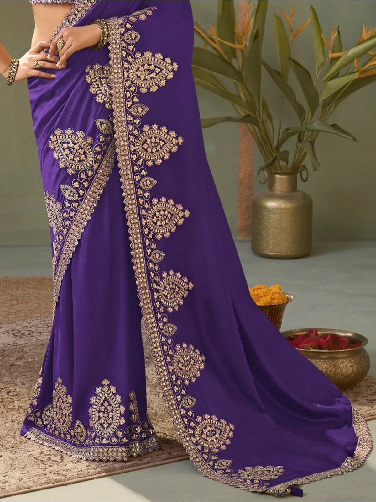 Tarani purple silk saree pallu close view showing detailed border design
