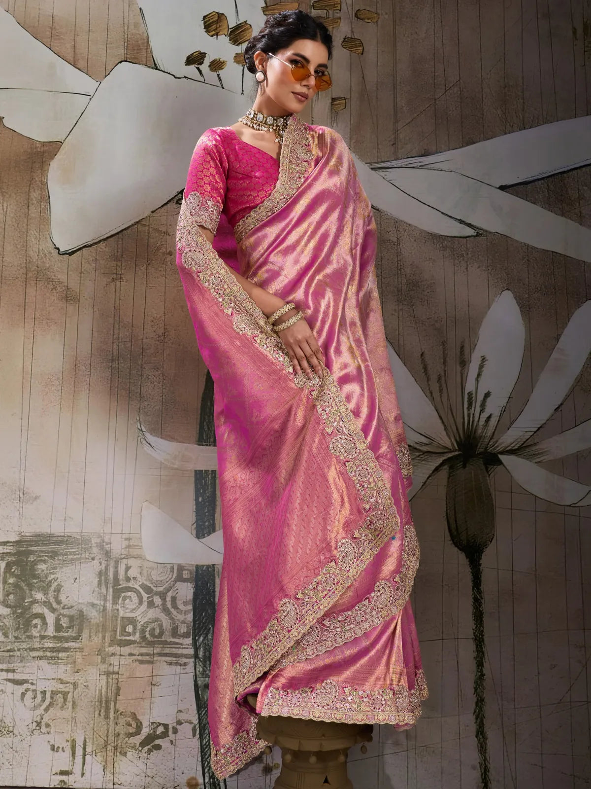 Tarani pink Banarasi jacquard silk saree pallu-view