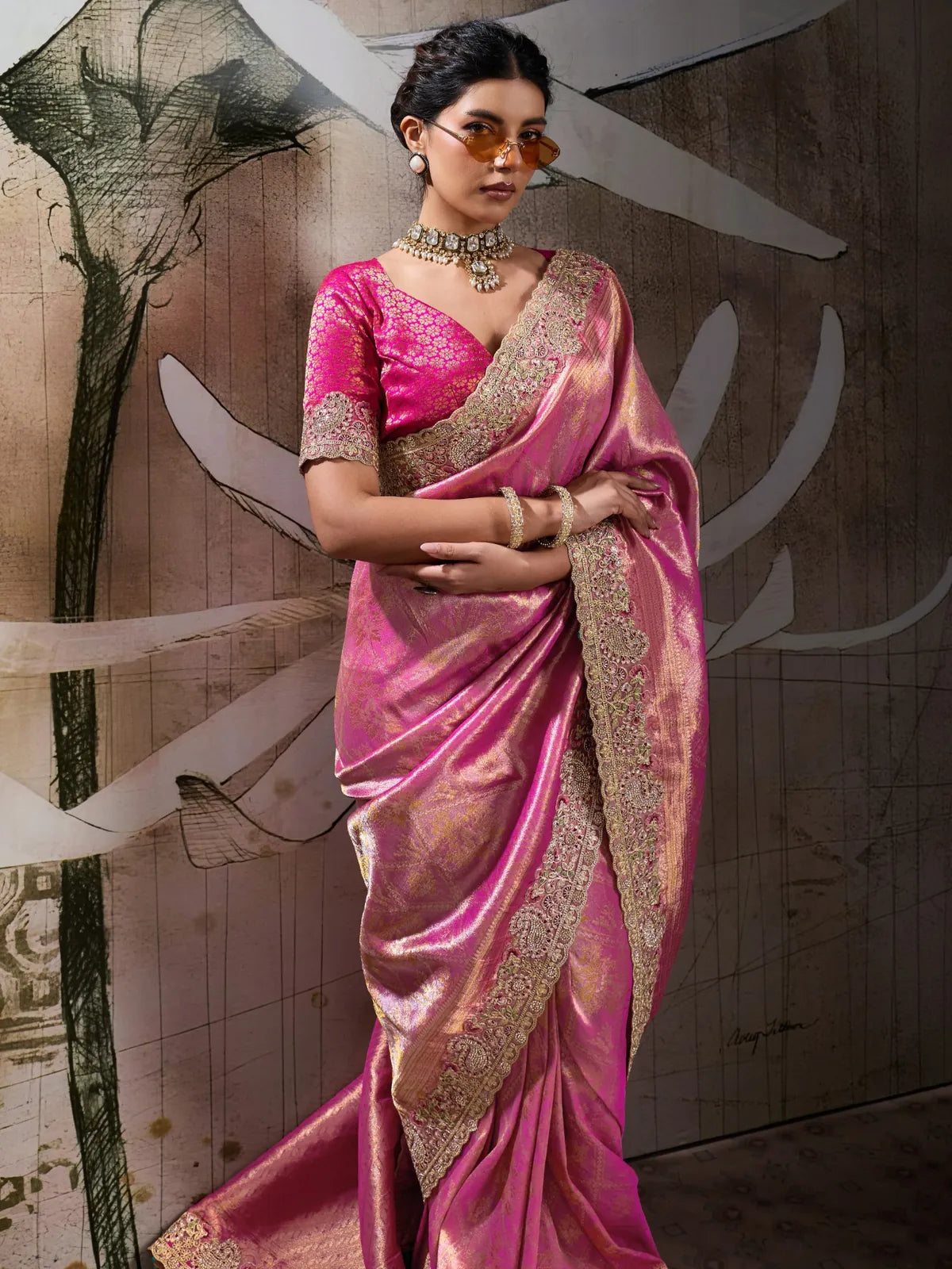 Tarani pink Banarasi jacquard silk saree side-view