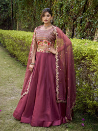 Prachika Chanda lehenga